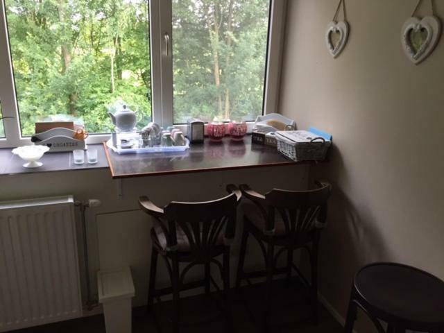 B & B Genieten Bij Groen Drachten Bagian luar foto